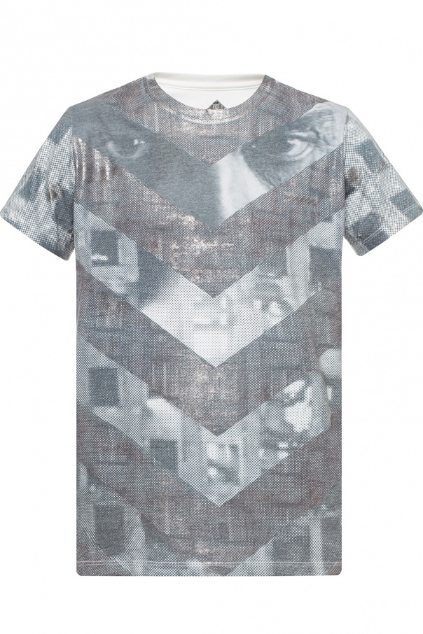 Diesel T-shirt Exclusively Designed for SneakersbeShops